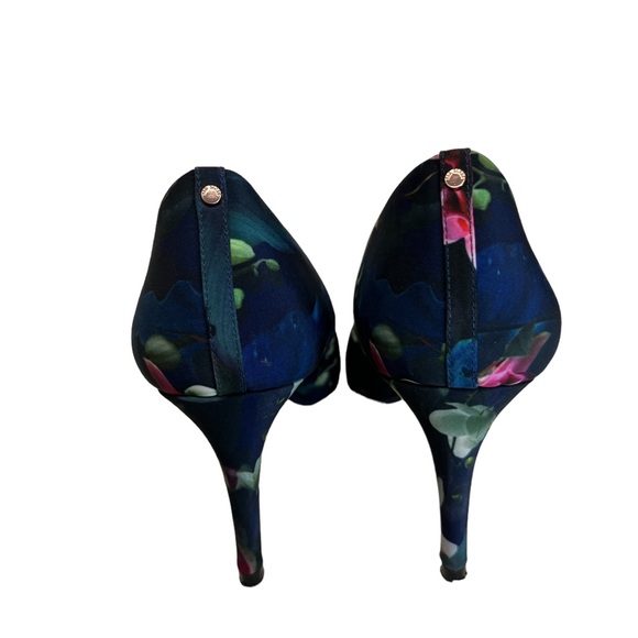 Ted Baker London Neevo 4 Pointed Heels - Fuchsia - Pink - Picture 7 of 10